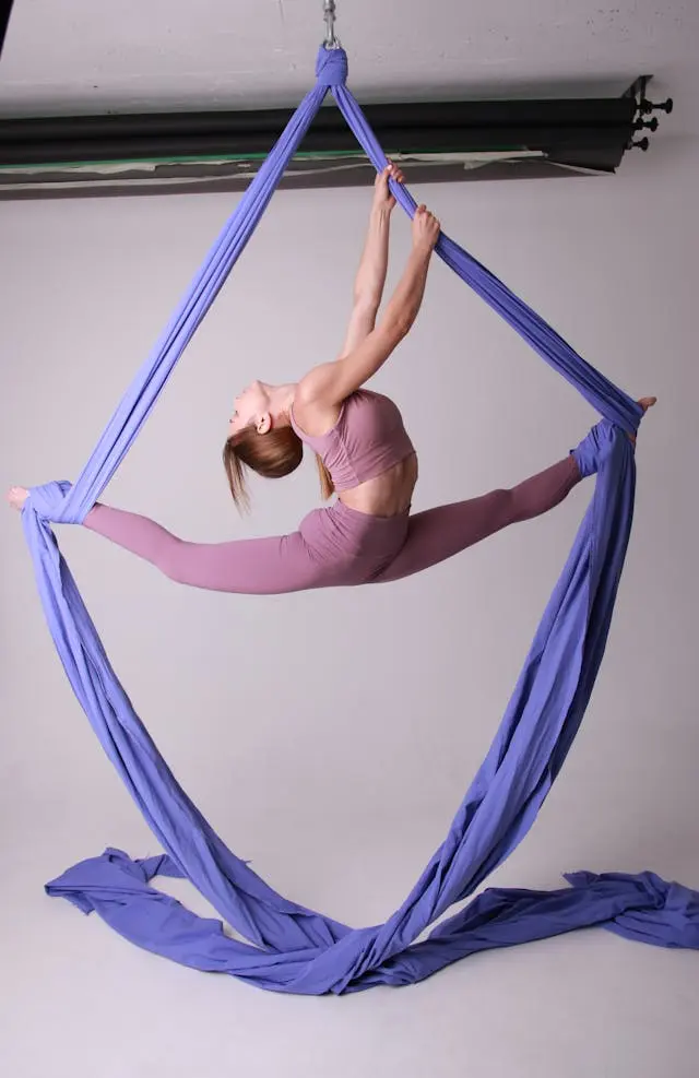 cursus Aerial Silks voor vrouwen – Aerial Dance – Silks