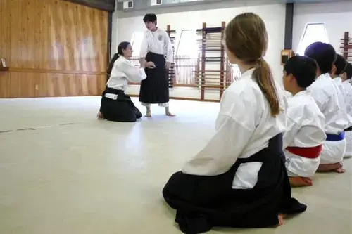 Aikido-Unterricht für Kinder.