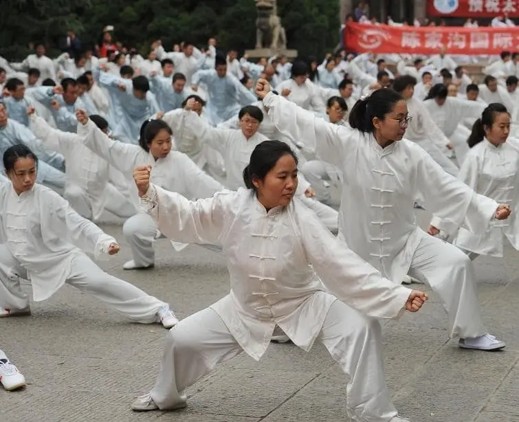 Tai-Chi-Unterricht