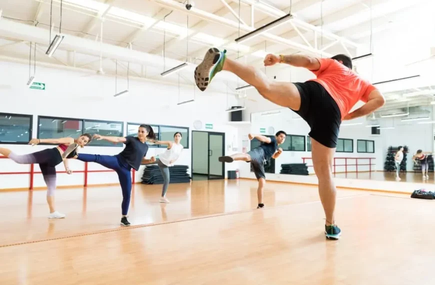 ¿Cuál es la diferencia entre Kickboxing o entrenamiento de Kickboxing aerobico?