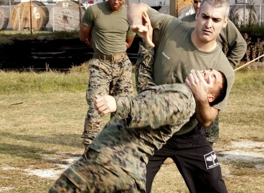 KRAV MAGA