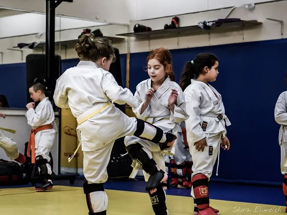 Boxe-Thaï-Enfants-MMA-