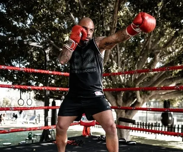 Trening boksa kod kuće bez opreme